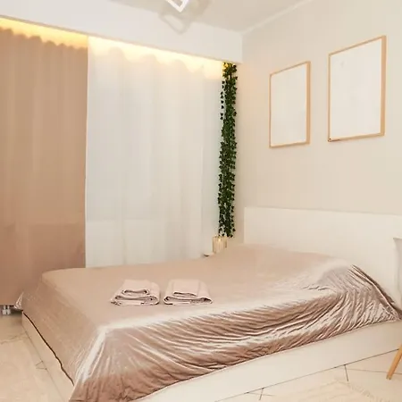 Modern Daire Florina